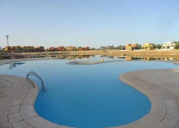 Warm One Bedroom At West Golf Y62 * Hurgada