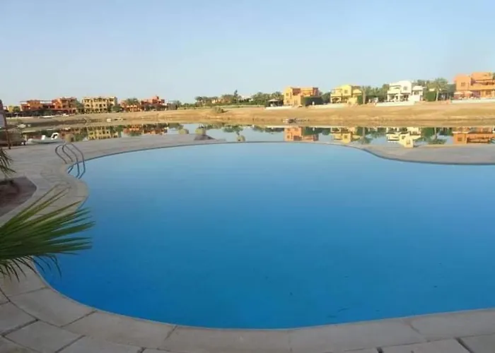 Warm One Bedroom At West Golf Y62 Hurgada